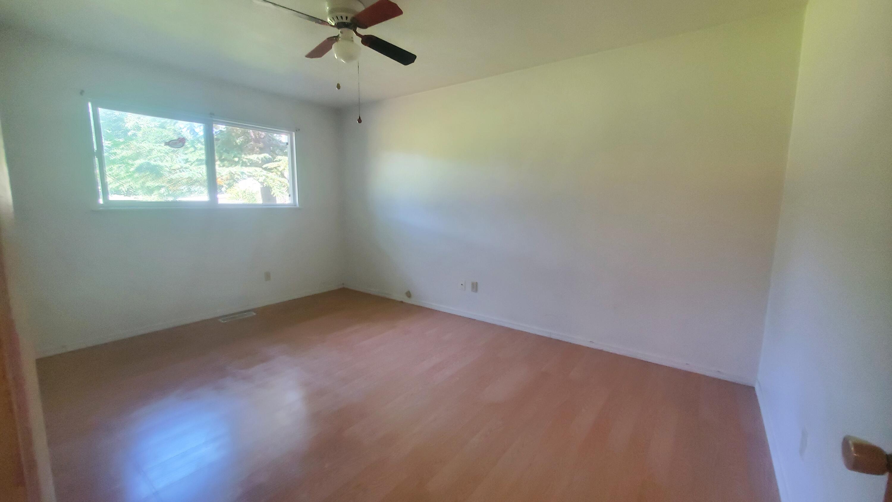 4075 Jerome Prairie Road Grants Pass, OR 97527 - Photo 14 of 36 13 gst rm
