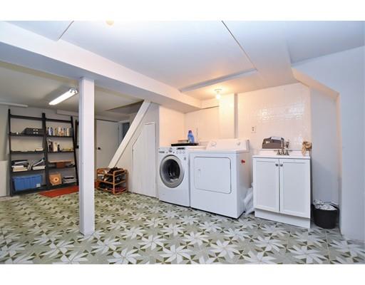 29 Durso Avenue Malden, MA 02148 - Photo 18 of 21