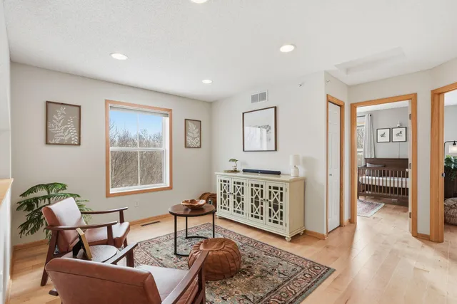 $300,000 | 4605 Victor Path, Unit 1, Hugo, MN 55038