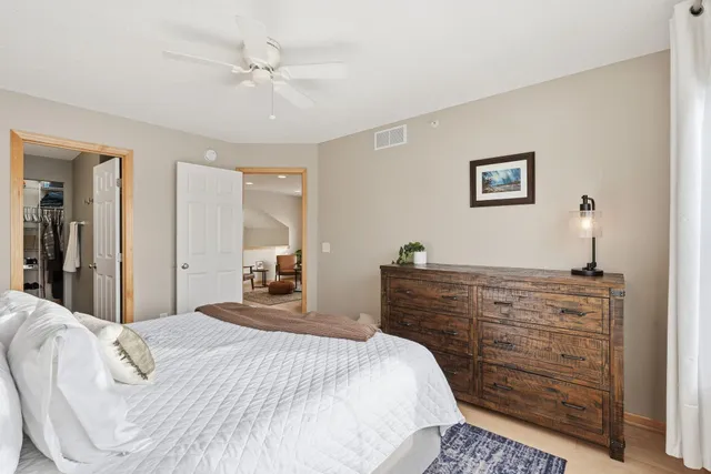 $300,000 | 4605 Victor Path, Unit 1, Hugo, MN 55038