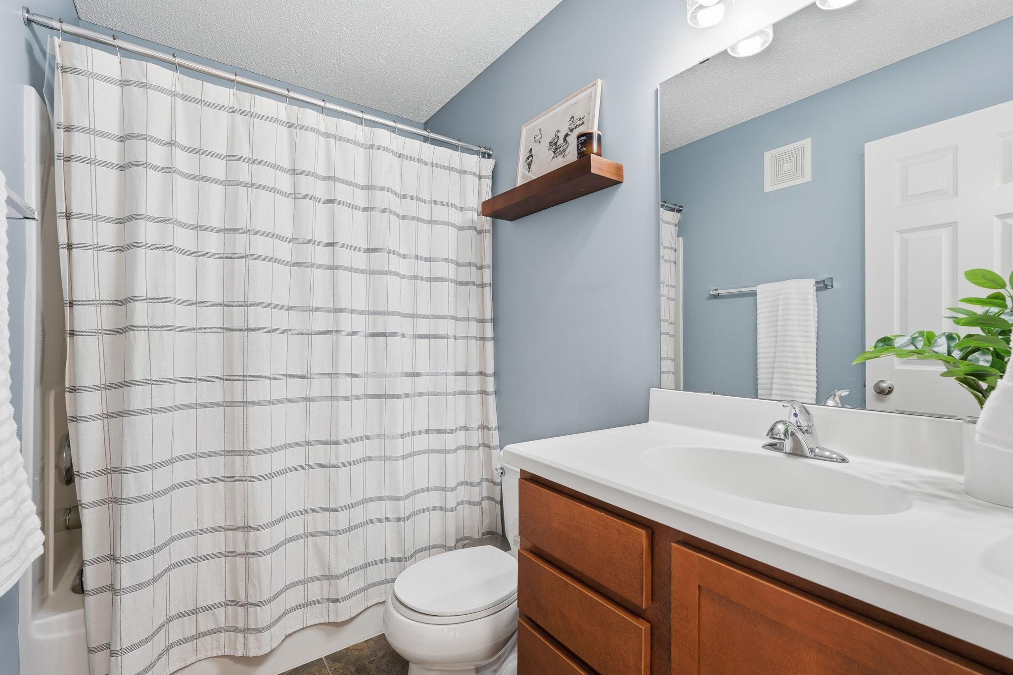 4605 Victor Path, Unit 1 Hugo, MN 55038 - Photo 24 of 39