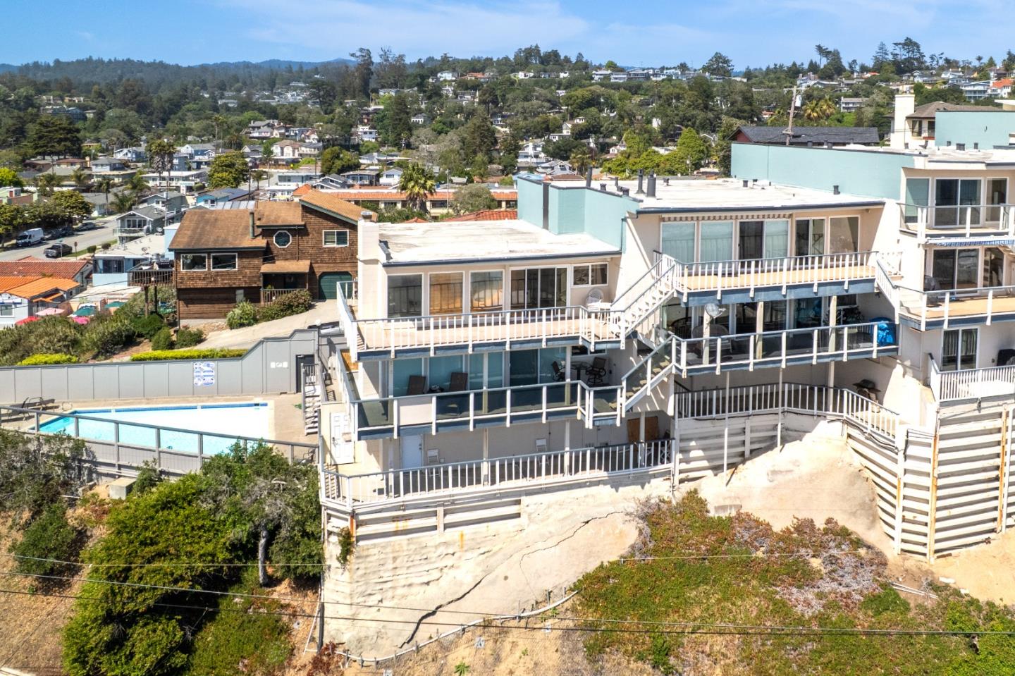 102 Rio Del Mar Boulevard Aptos, CA 95003 - Photo 5 of 10