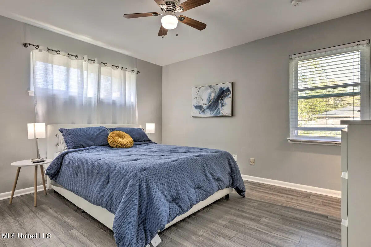 103 Grand Teton Avenue Ocean Springs, MS 39564 - Photo 13 of 18 Primary Bedroom with half bath