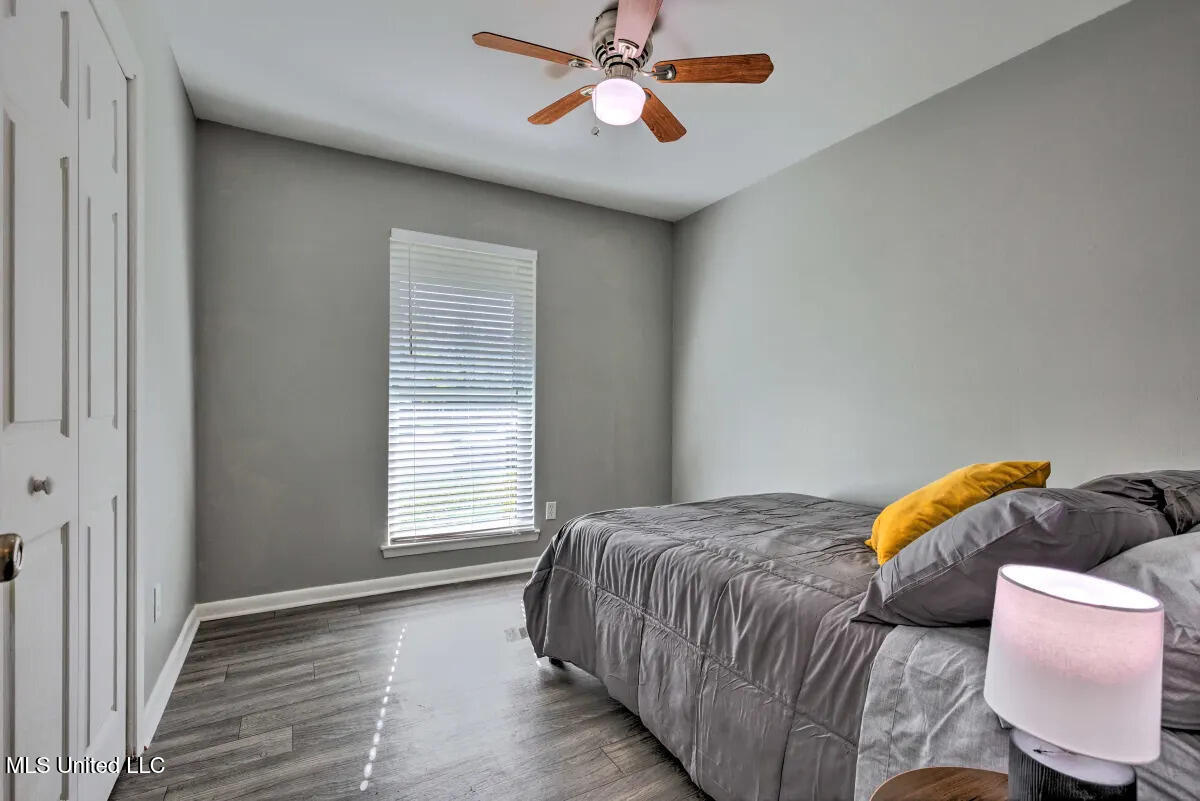 103 Grand Teton Avenue Ocean Springs, MS 39564 - Photo 9 of 18 Guest Bedroom #1