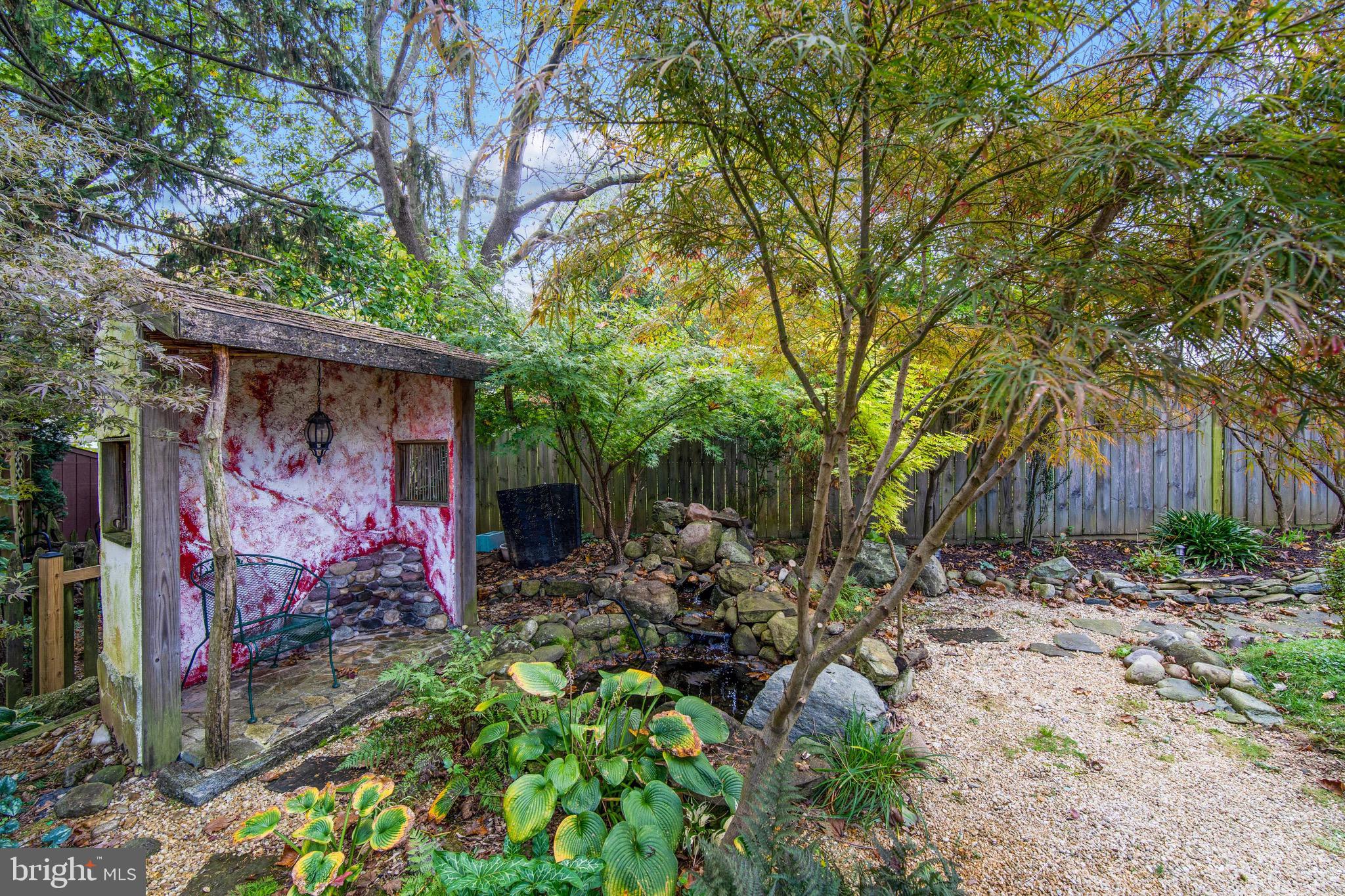 2106 Dayton Street Silver Spring, MD 20902 - Photo 25 of 28 Sitting area in rear of yard