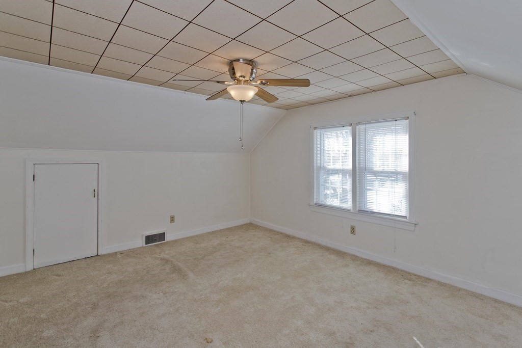 72 Kipling Street Springfield, MA 01118 - Photo 26 of 37