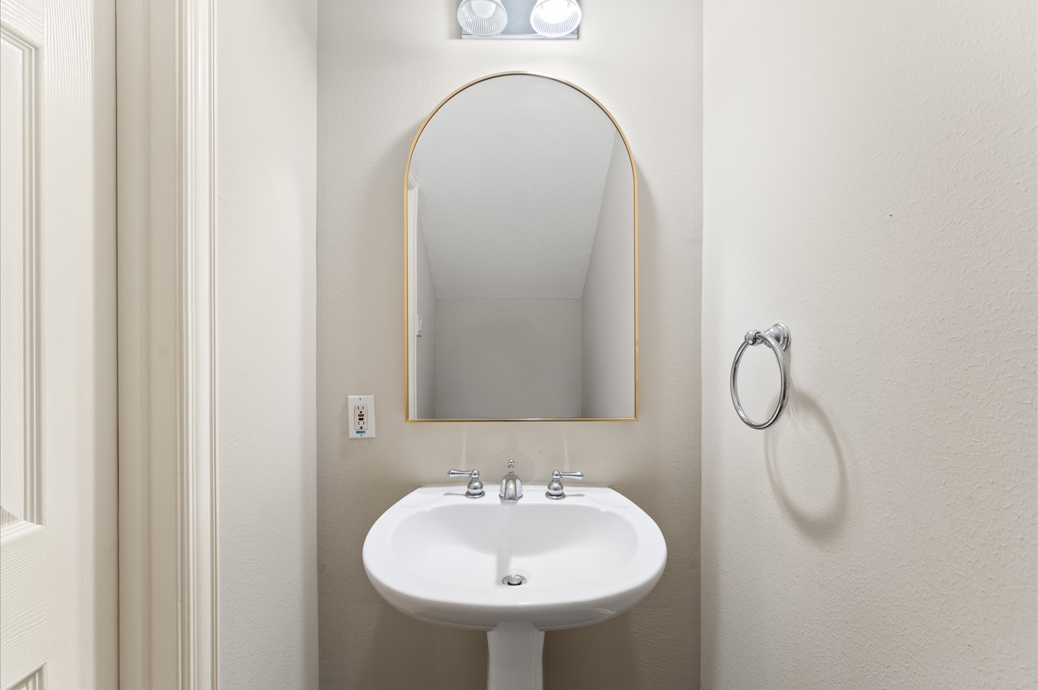 6107 Windwater Pointe Houston, TX 77036 - Photo 13 of 27