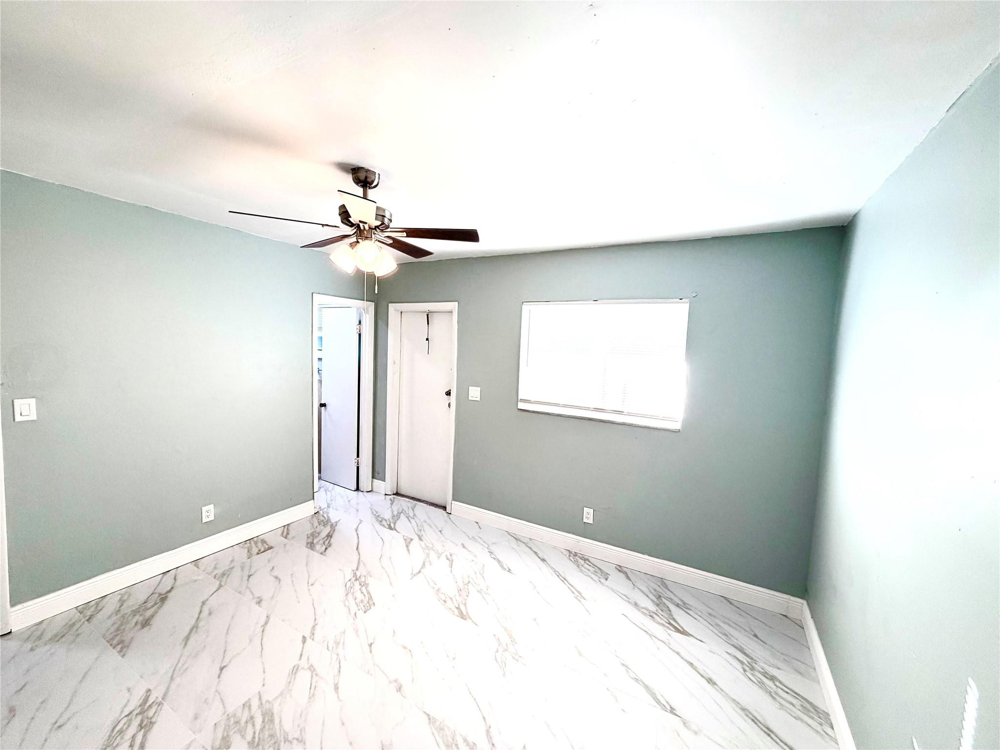 218 Southwest 1st Court Pompano Beach, FL 33060 - Photo 11 of 31 Photo 11