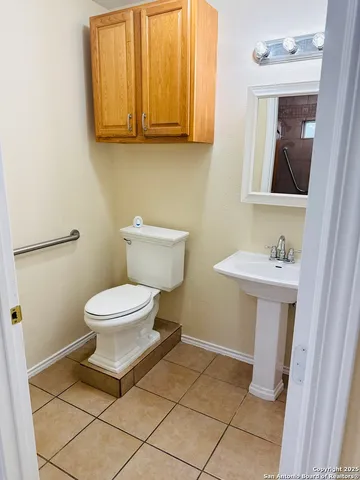 a view of a storage & utility room