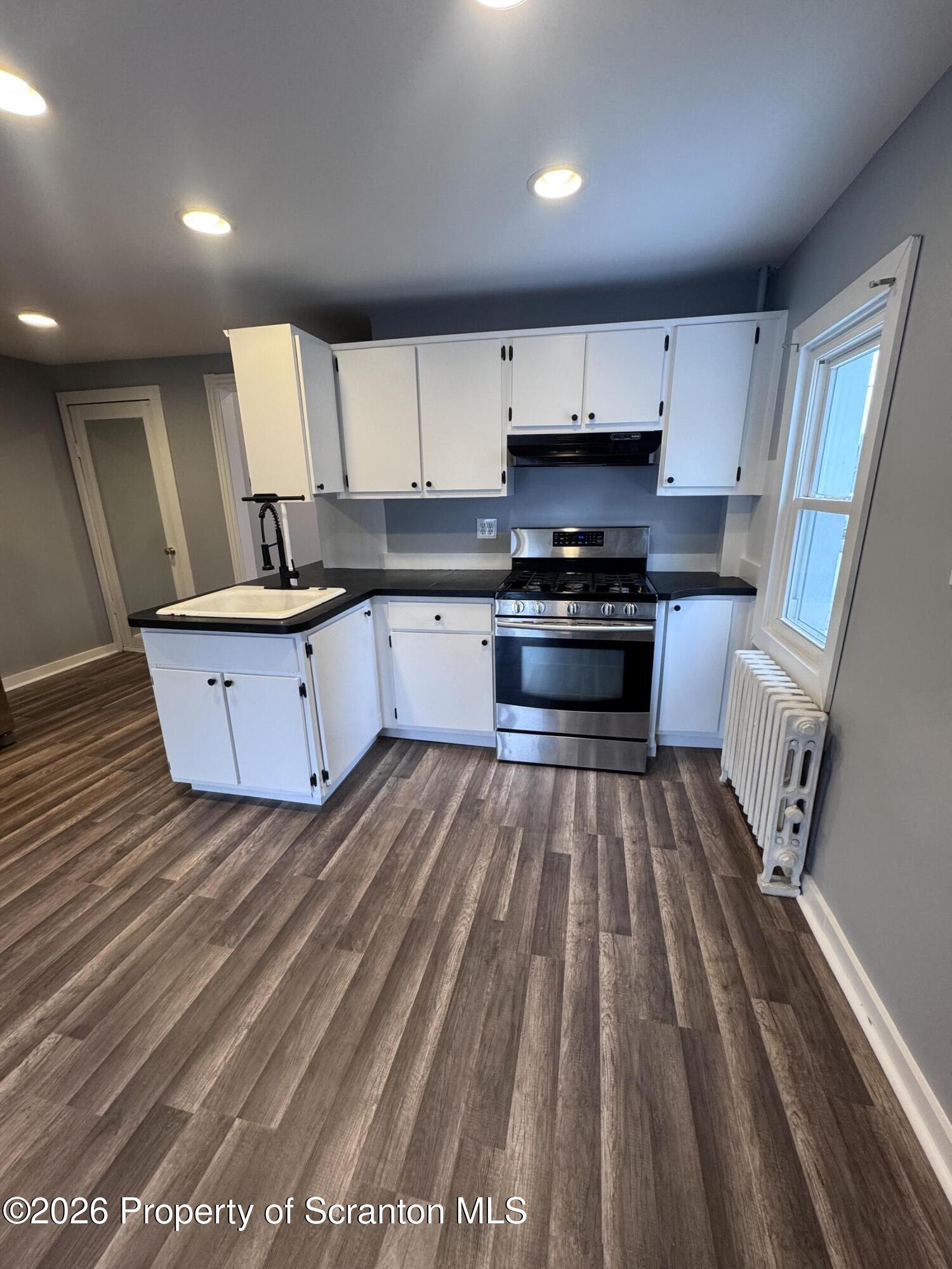 1019 Wheeler Avenue Scranton, PA 18510 - Photo 4 of 13 IMG_2482