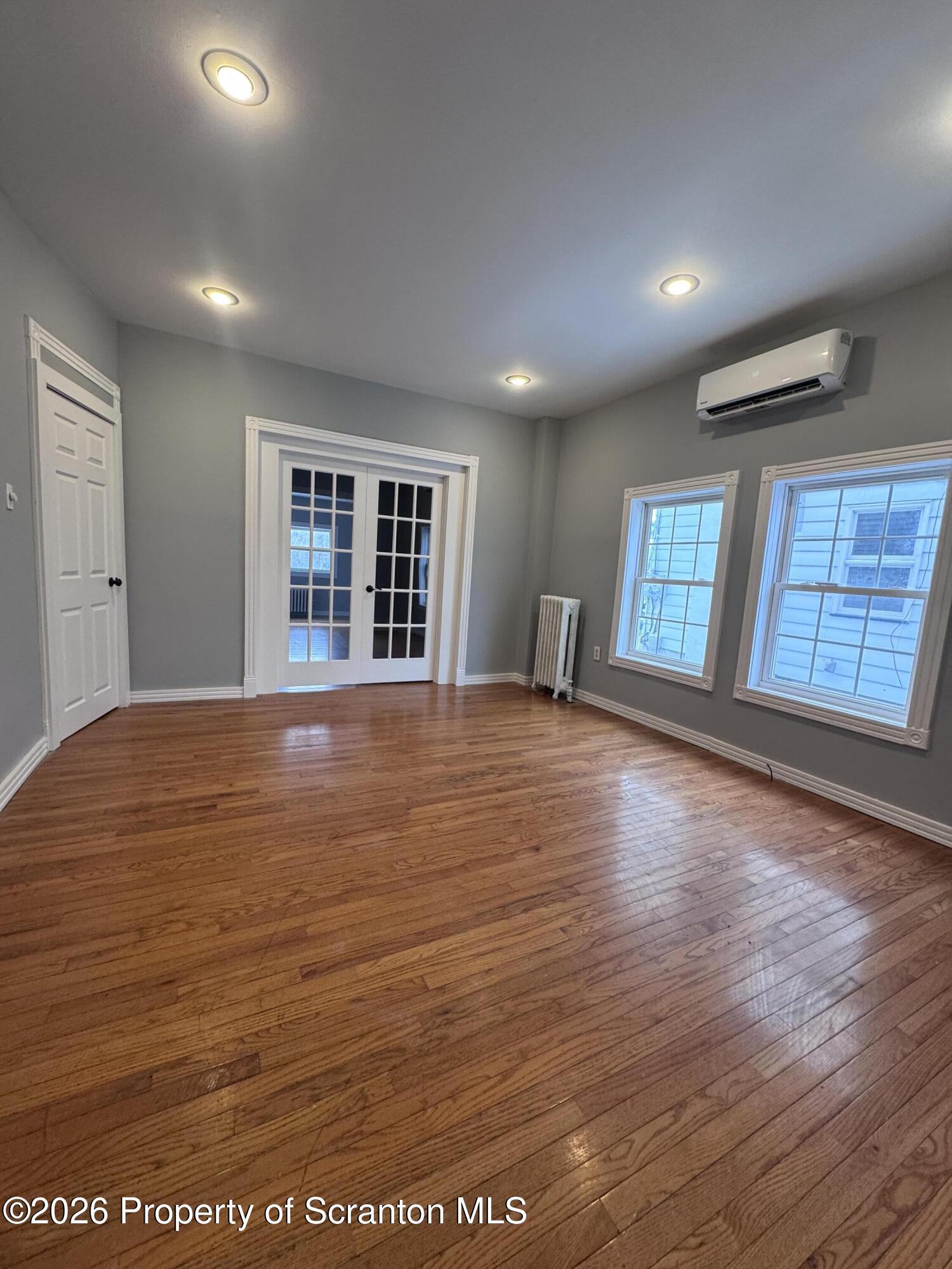 1019 Wheeler Avenue Scranton, PA 18510 - Photo 7 of 13 IMG_2498