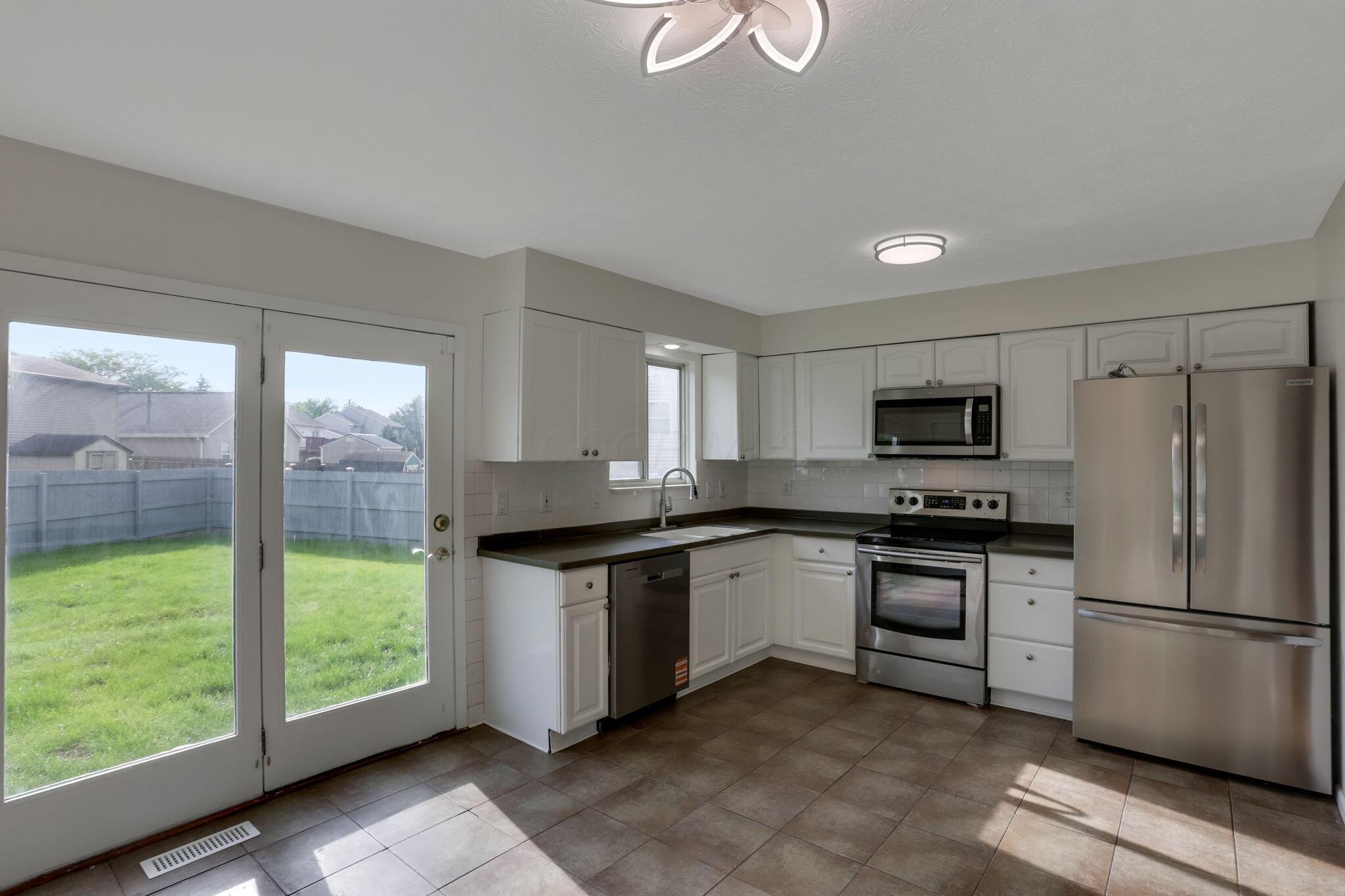 5548 Spring Hill Road Grove City, OH 43123 - Photo 21 of 56