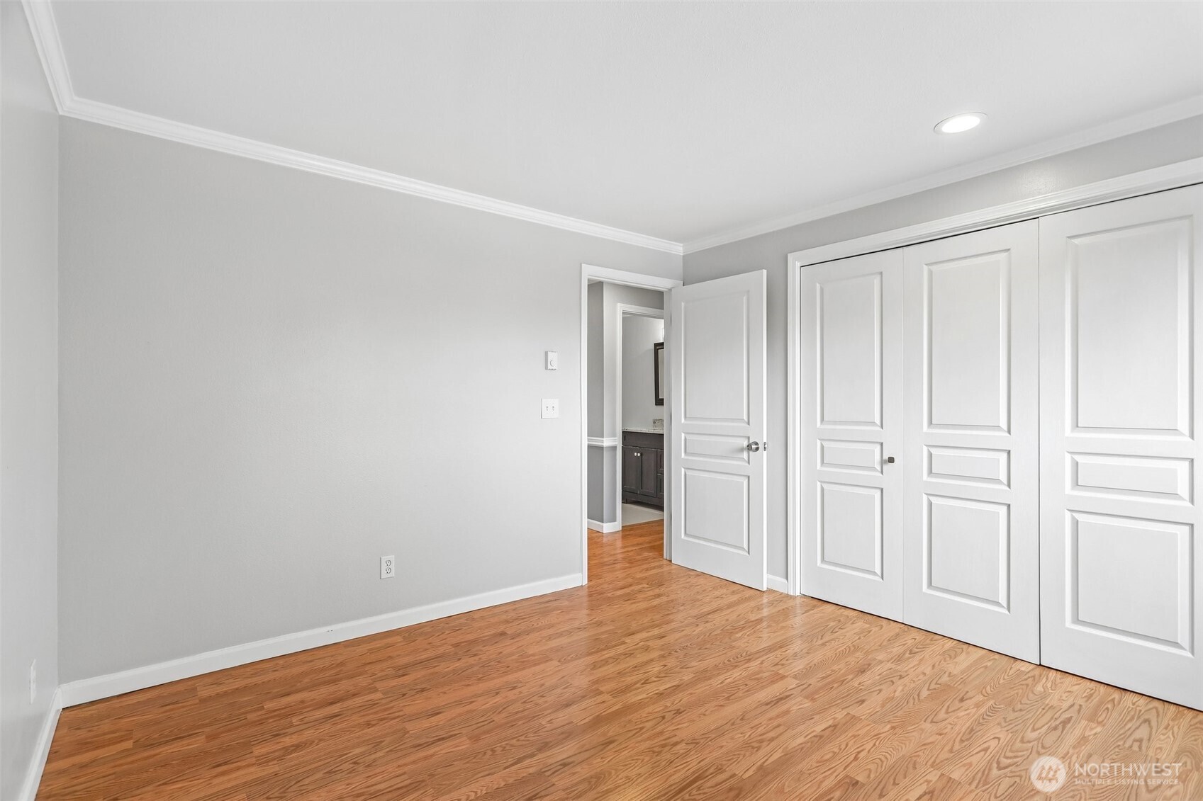 3421 Southwest Roxbury Street, Unit 308 Seattle, WA 98126 - Photo 27 of 40