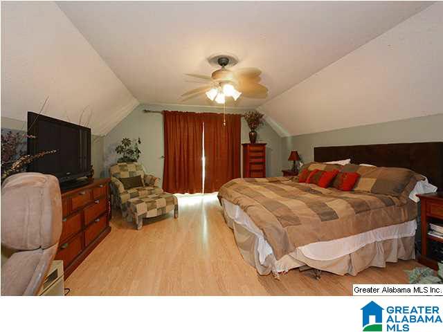3 Oak Ridge Lane Pelham, AL 35124 - Photo 10 of 25