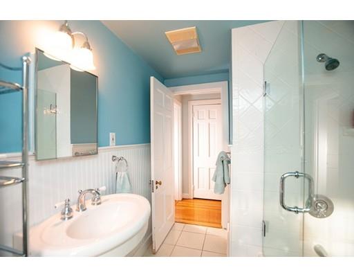 9 Alden Road Wellesley, MA 02481 - Photo 17 of 28