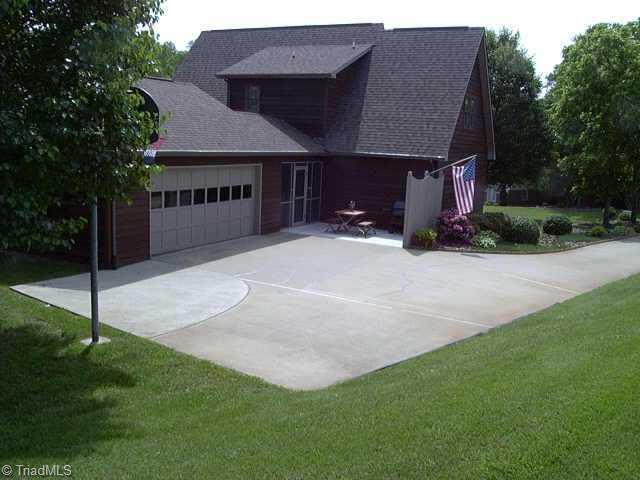 106 Brook Valley Road King, NC 27021 - Photo 2 of 2 Other. Back of House