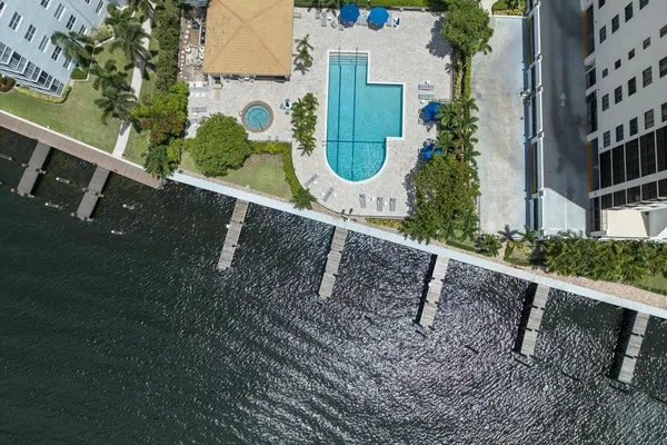 $5,250 | 3420 South Ocean Boulevard, Unit 3P, Highland Beach, FL 33487