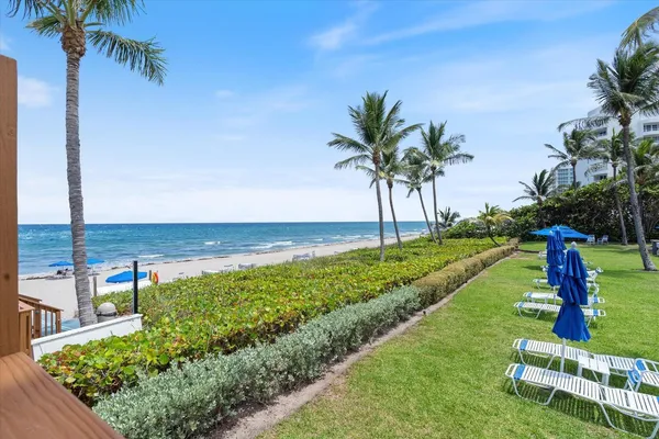 $5,250 | 3420 South Ocean Boulevard, Unit 3P, Highland Beach, FL 33487