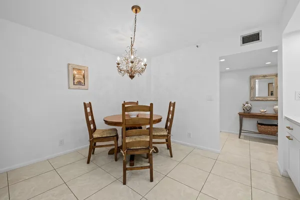 $5,250 | 3420 South Ocean Boulevard, Unit 3P, Highland Beach, FL 33487