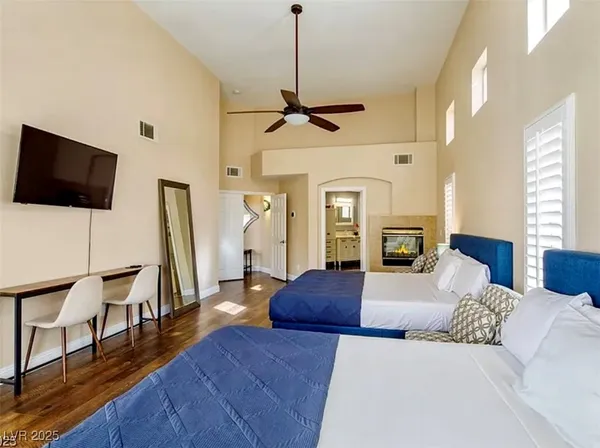 $4,400 | 7469 Thornsby Court, Las Vegas, NV 89120