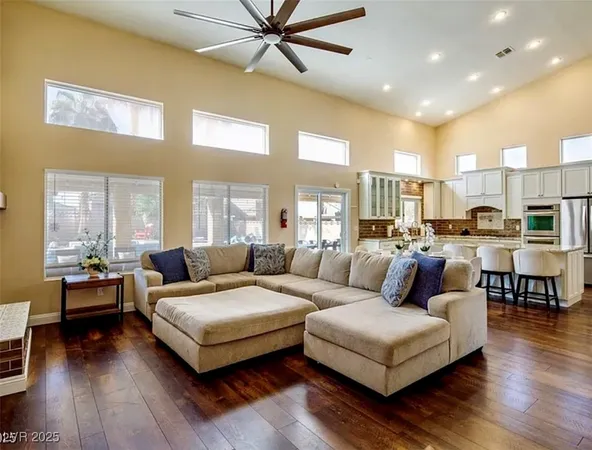 $4,400 | 7469 Thornsby Court, Las Vegas, NV 89120