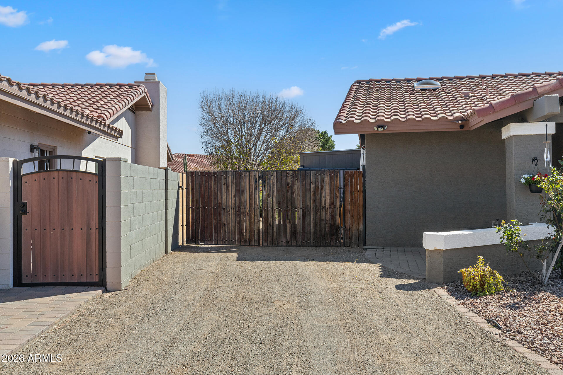 7203 West Bloomfield Road Peoria, AZ 85381 - Photo 5 of 74