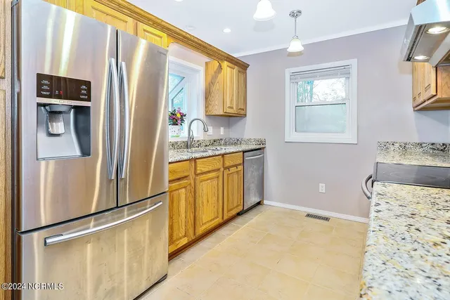 $2,550 | 1510 Crescent Drive, Elizabeth City, NC 27909