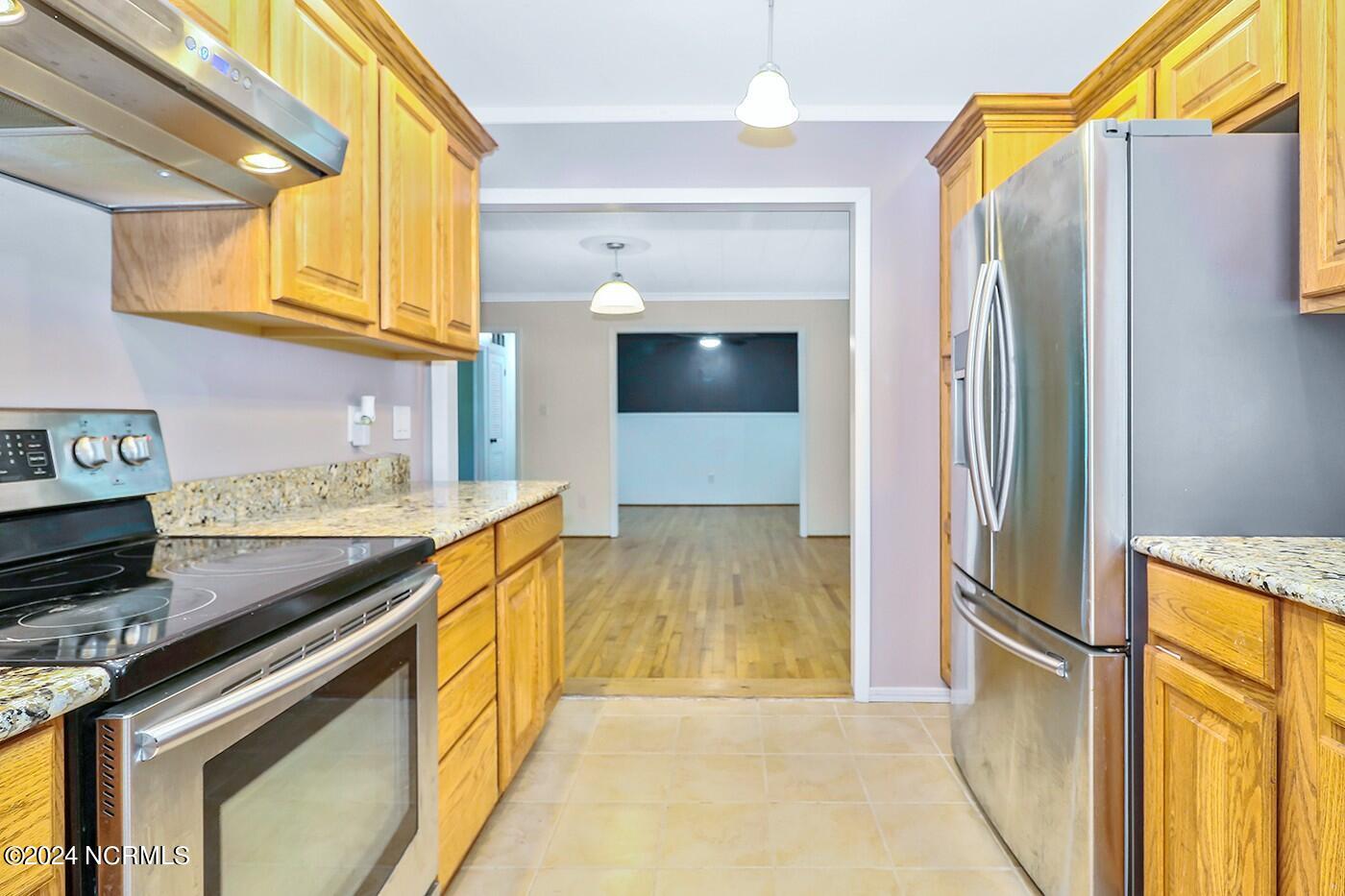 1510 Crescent Drive Elizabeth City, NC 27909 - Photo 14 of 38 1510 Crescent Dr (31)