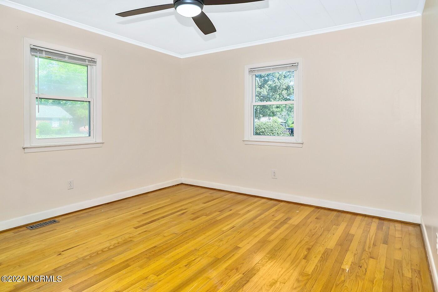 1510 Crescent Drive Elizabeth City, NC 27909 - Photo 20 of 38 1510 Crescent Dr (17)