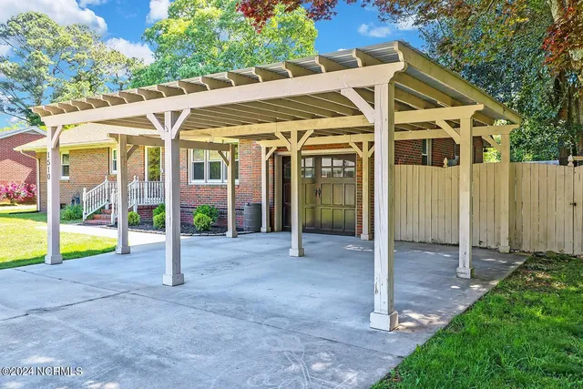 $2,550 | 1510 Crescent Drive, Elizabeth City, NC 27909