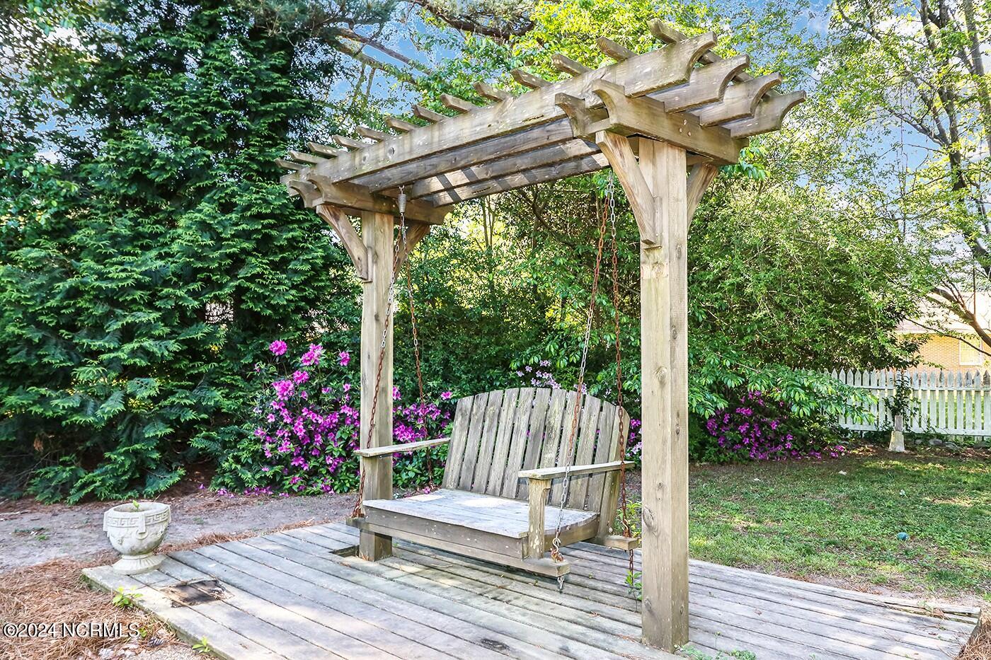 1510 Crescent Drive Elizabeth City, NC 27909 - Photo 34 of 38 1510 Crescent Dr (8)