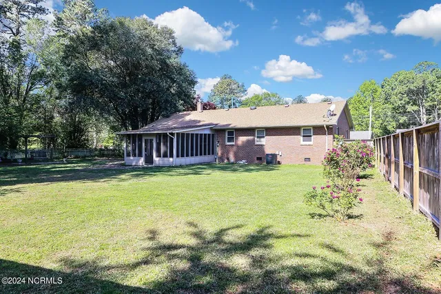 $2,550 | 1510 Crescent Drive, Elizabeth City, NC 27909