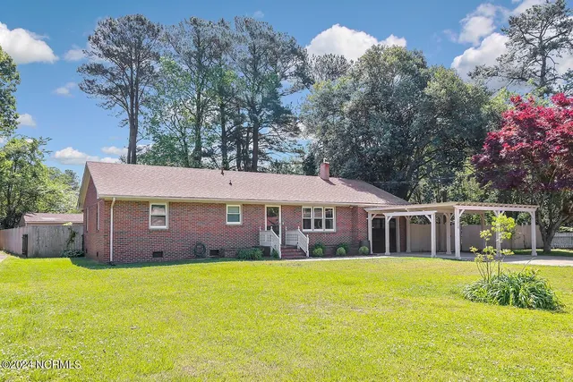 $2,550 | 1510 Crescent Drive, Elizabeth City, NC 27909