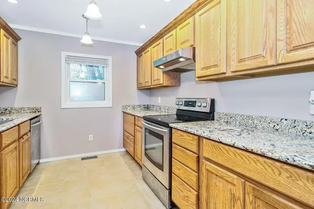 $2,550 | 1510 Crescent Drive, Elizabeth City, NC 27909