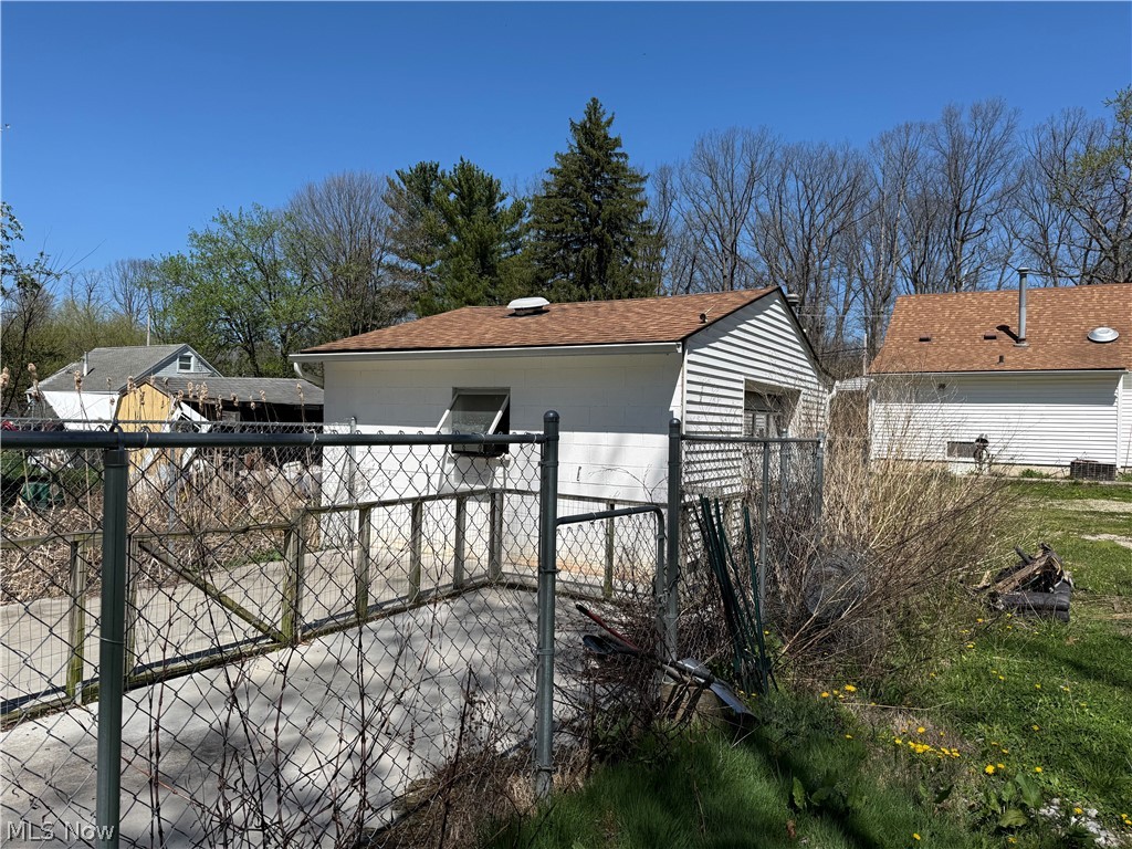 1420 Howe Road Kent, OH 44240 - Photo 26 of 28