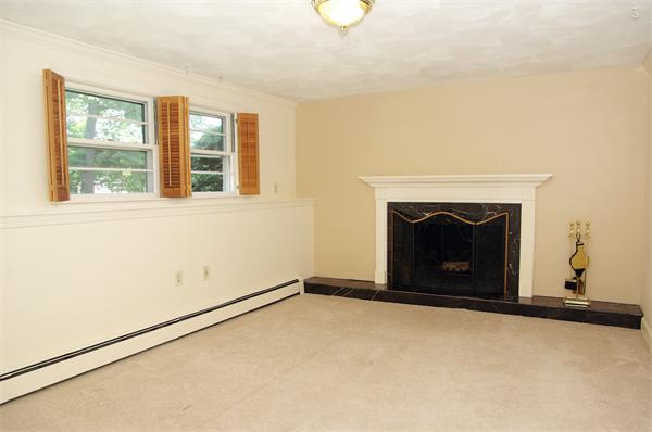 16 Hampshire Road Reading, MA 01867 - Photo 15 of 23 Gallery Image 15