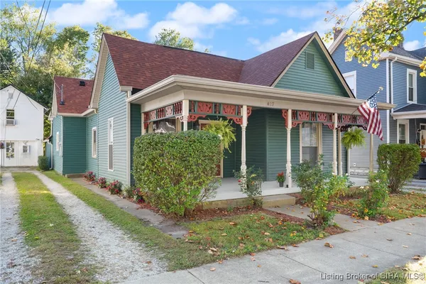 $244,500 | 427 East Chestnut Street, Corydon, IN 47112