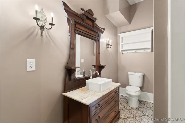 $244,500 | 427 East Chestnut Street, Corydon, IN 47112