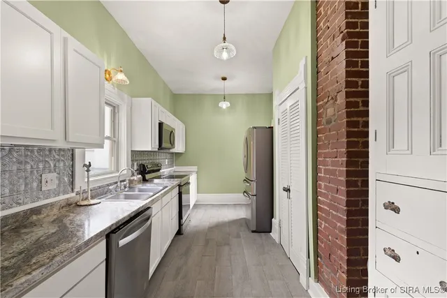 $254,900 | 427 East Chestnut Street, Corydon, IN 47112