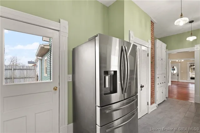 $254,900 | 427 East Chestnut Street, Corydon, IN 47112