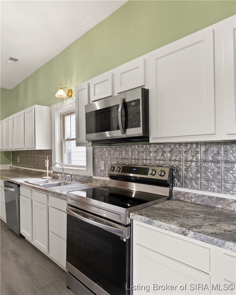 427 East Chestnut Street Corydon, IN 47112 - Photo 22 of 63