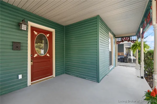 $244,500 | 427 East Chestnut Street, Corydon, IN 47112