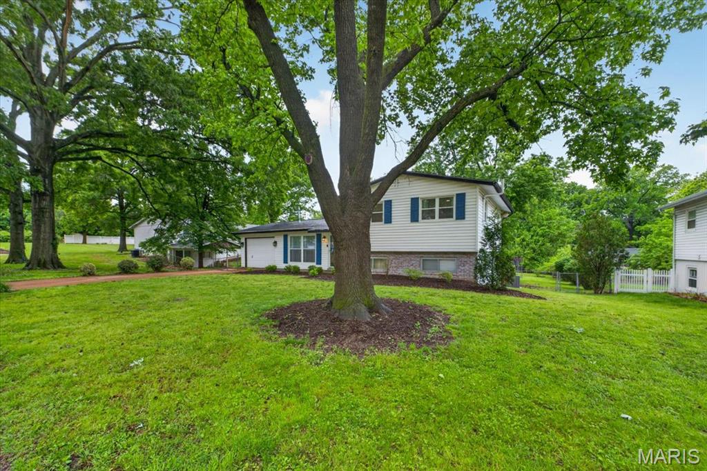 303 Ranch Drive Manchester, MO 63011 - Photo 33 of 33