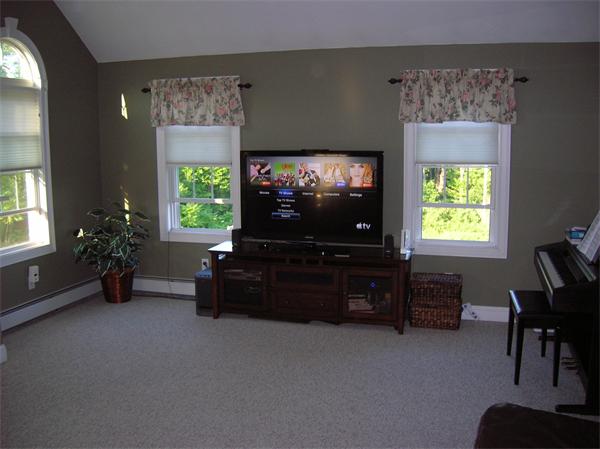 45 Vista Circle Rutland, MA 01543 - Photo 3 of 30 Gallery Image 3