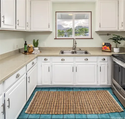 $1,595,000 | 834 Oneawa Street, Kailua, HI 96734