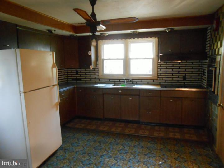 160 Newtown Road Warminster, PA 18974 - Photo 8 of 19 Gallery Image 8