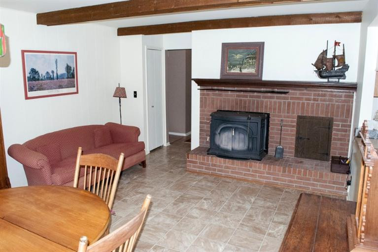 6744 West Liberty Road Ann Arbor, MI 48103 - Photo 4 of 18 Photo 4