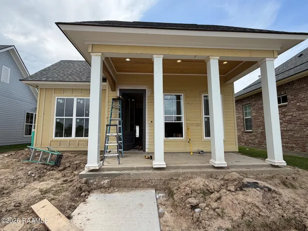 $399,904 | 427 Bozeman Trail, Scott, LA 70583