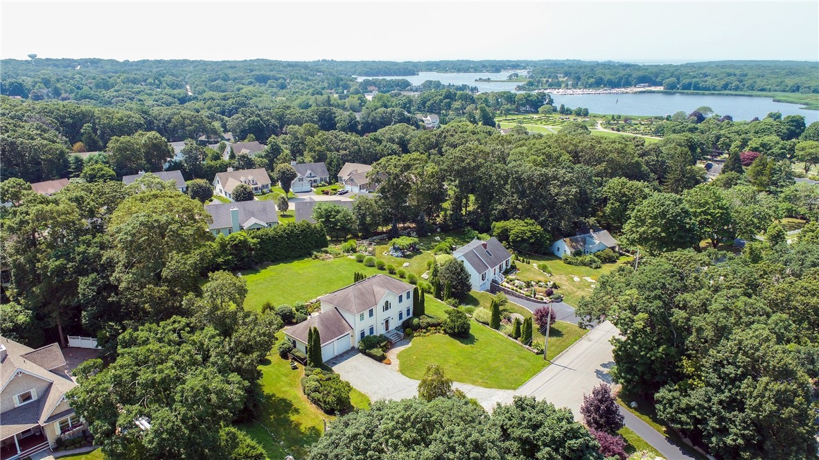 17 Hubbard Street Westerly, RI 02891 - Photo 1 of 37 Gallery Image 1