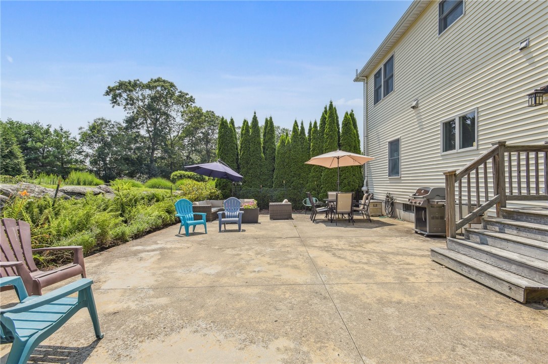 17 Hubbard Street Westerly, RI 02891 - Photo 32 of 37 Gallery Image 32